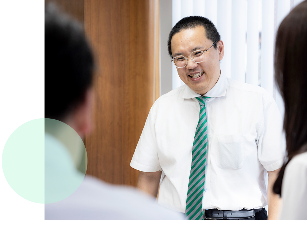 スタッフインタビュー